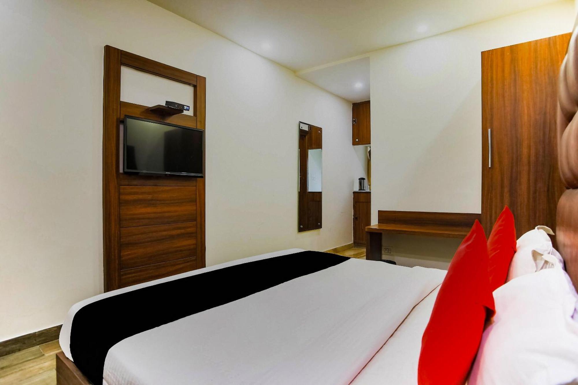 Collection O The Kailash Dev Hotel 뉴델리 외부 사진