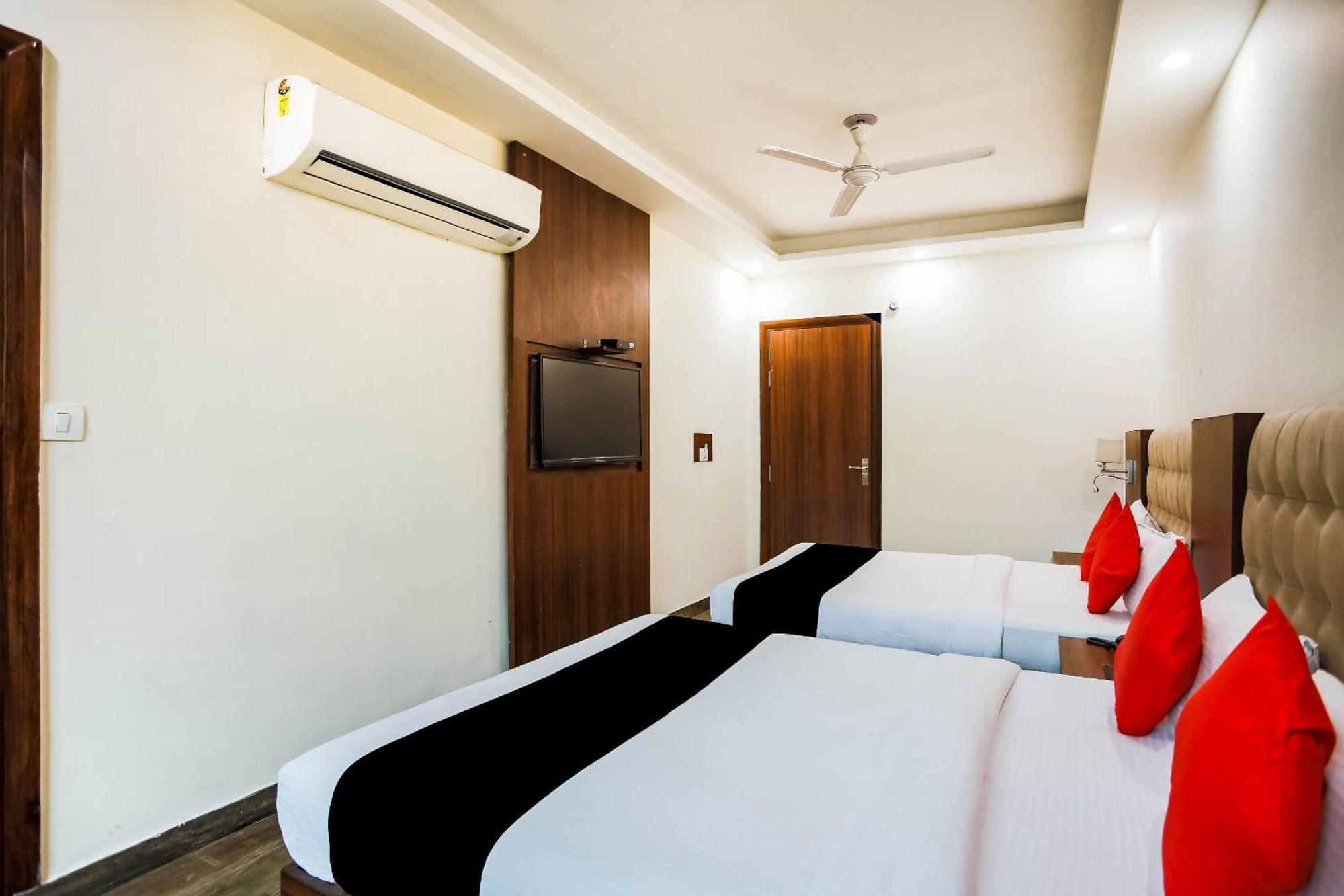 Collection O The Kailash Dev Hotel 뉴델리 외부 사진