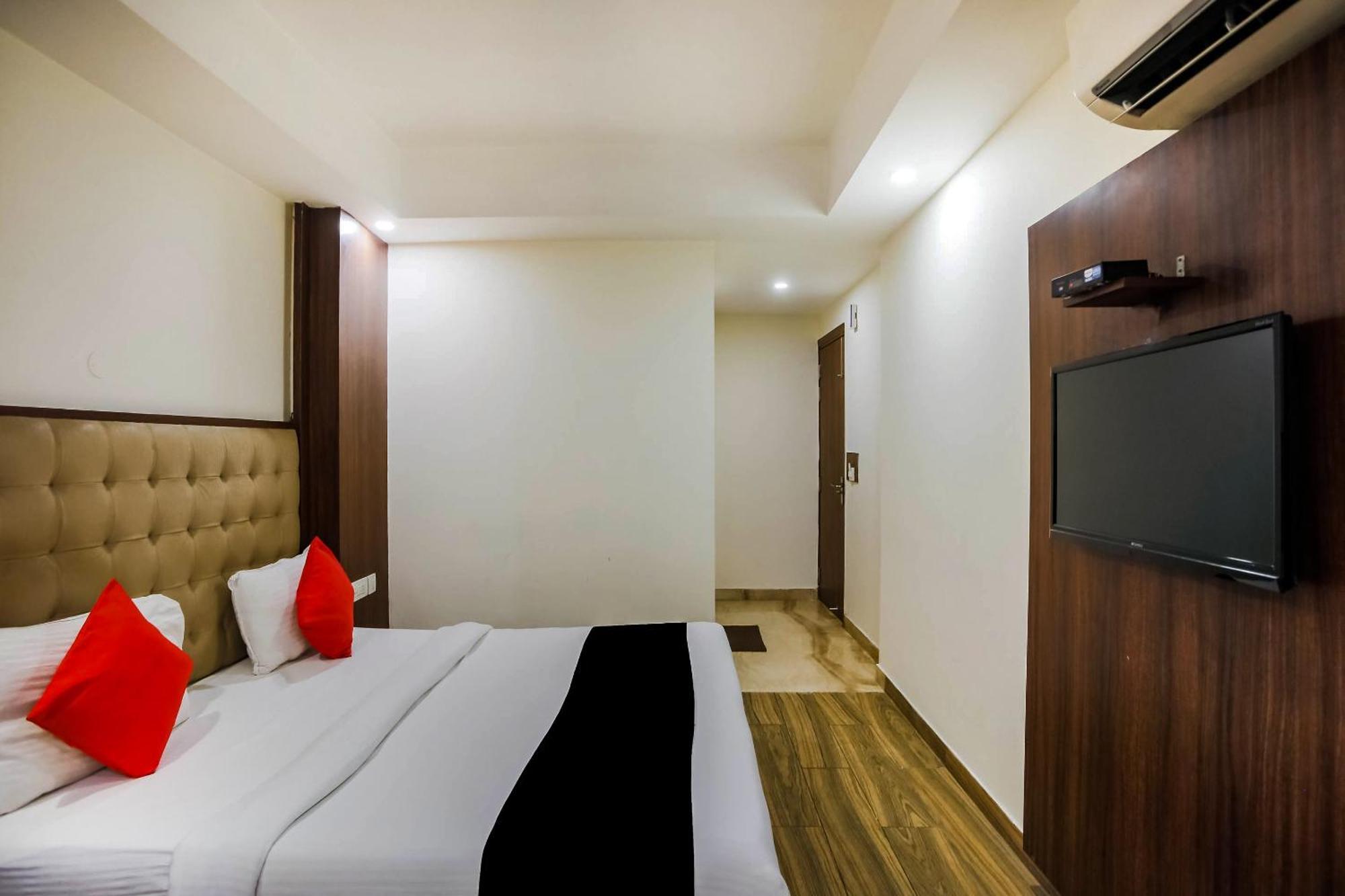 Collection O The Kailash Dev Hotel 뉴델리 외부 사진