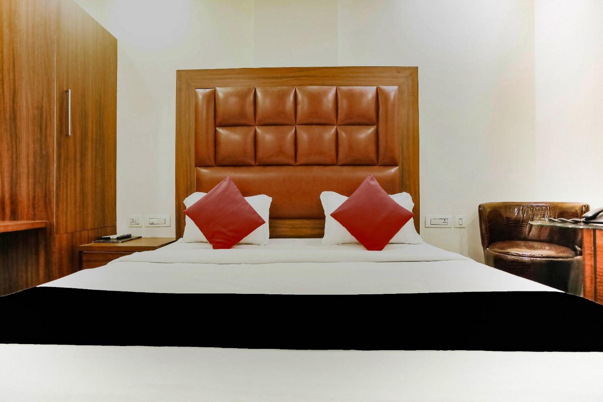 Collection O The Kailash Dev Hotel 뉴델리 외부 사진